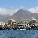 Velas Vue * 아데제